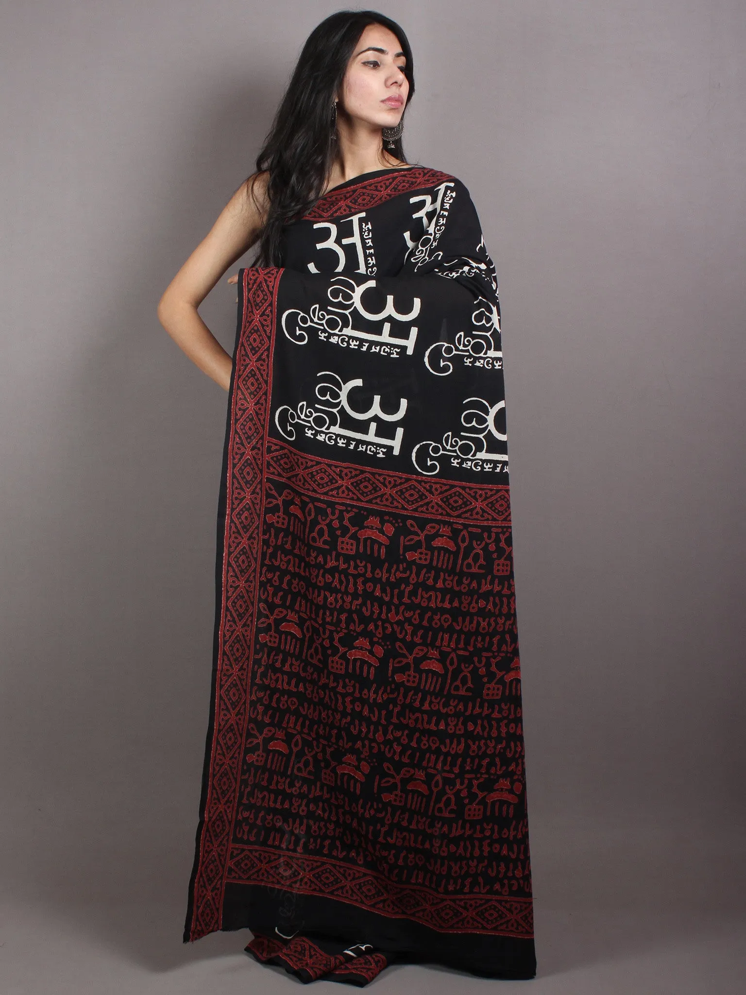 Black White Red Cotton Hand Block Printed Saree in Natural Colors - S03170677