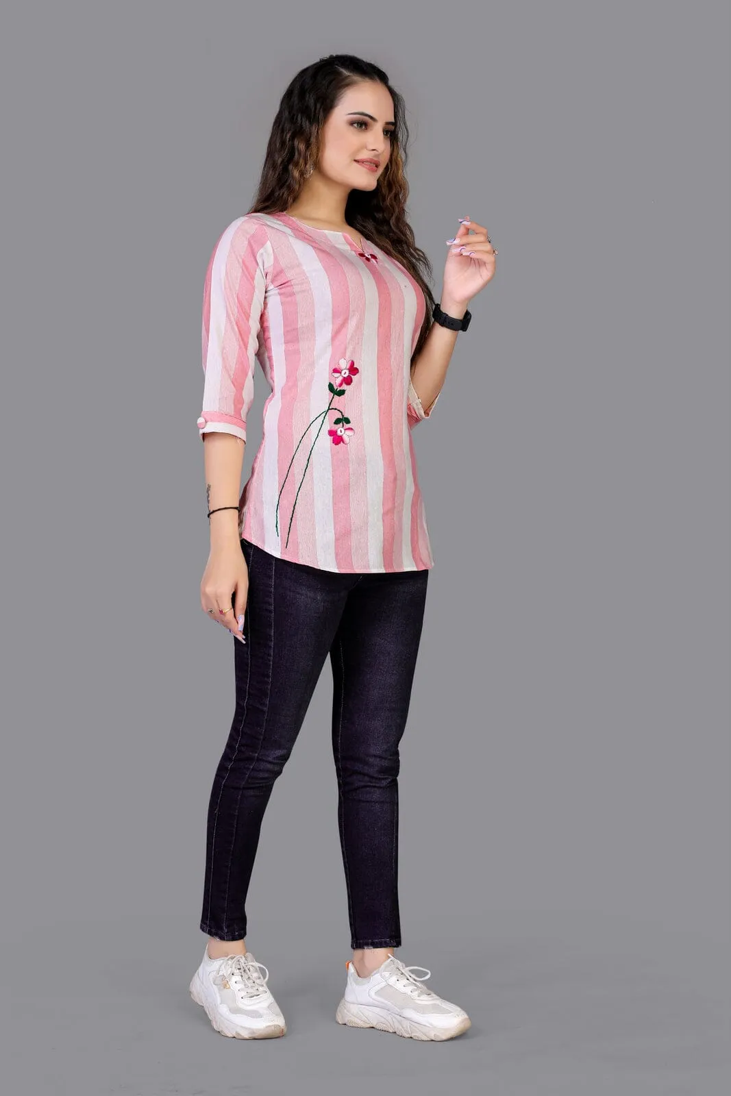 Pure cotton very Beautiful Pink Color V-Neck Three-Quarter Sleeves Tunics for collage girl and Women